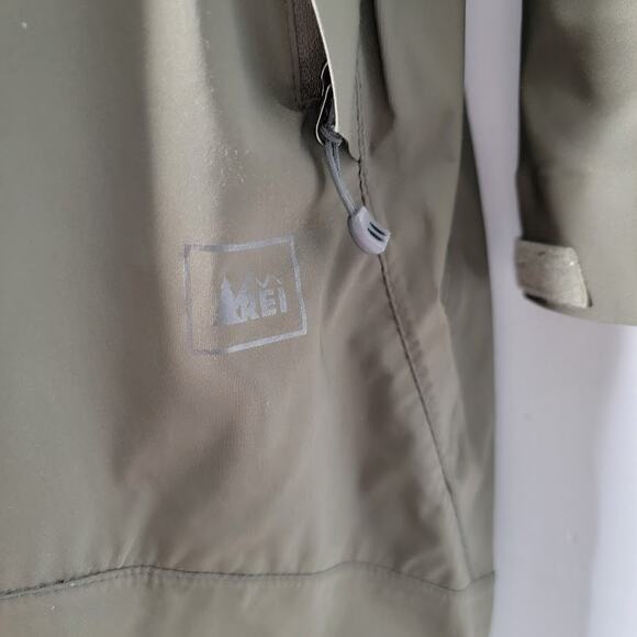 REI Olive Green Women's Jacket - Picture 6 of 16